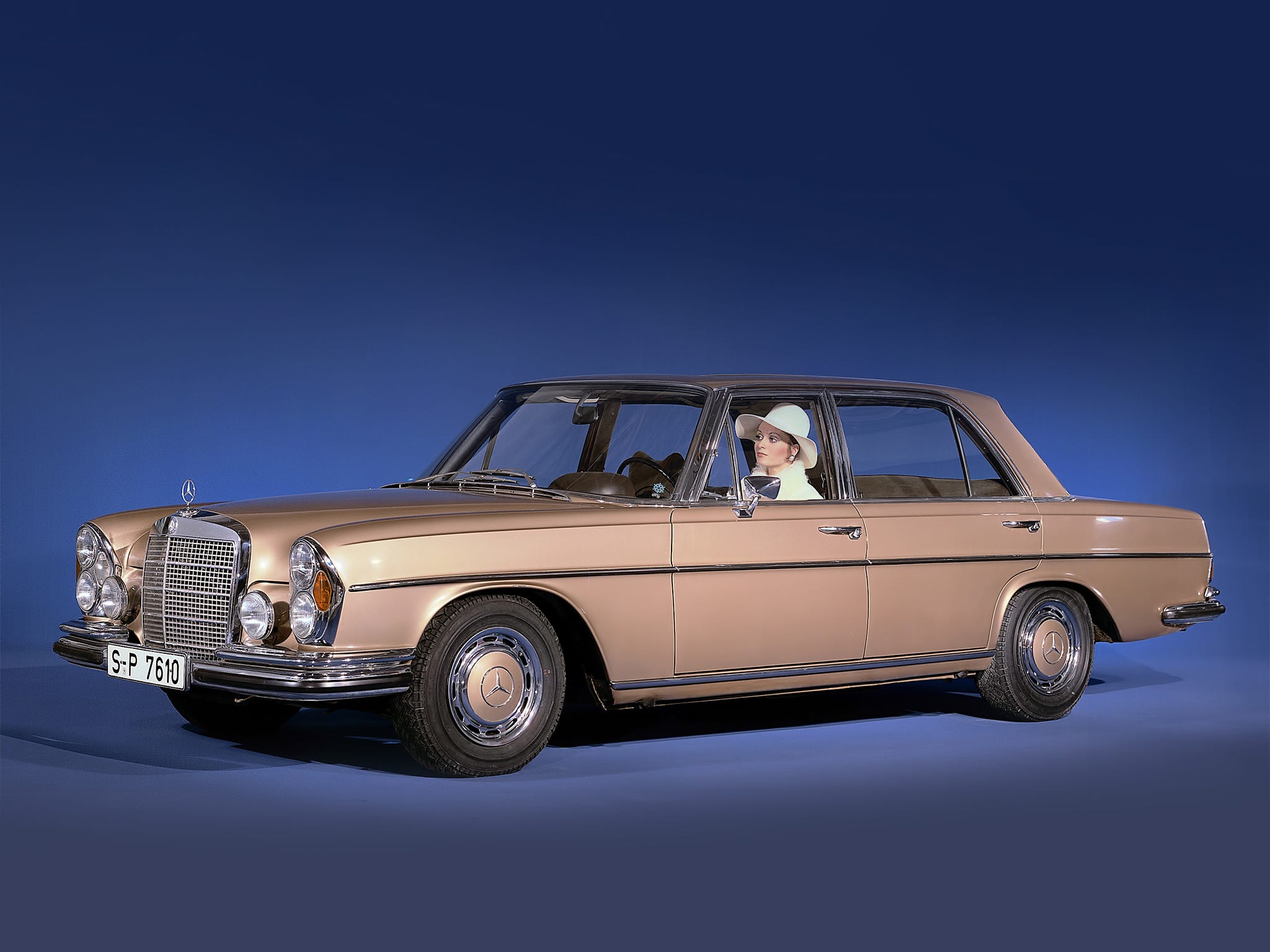 Grande Mercedes-Benz