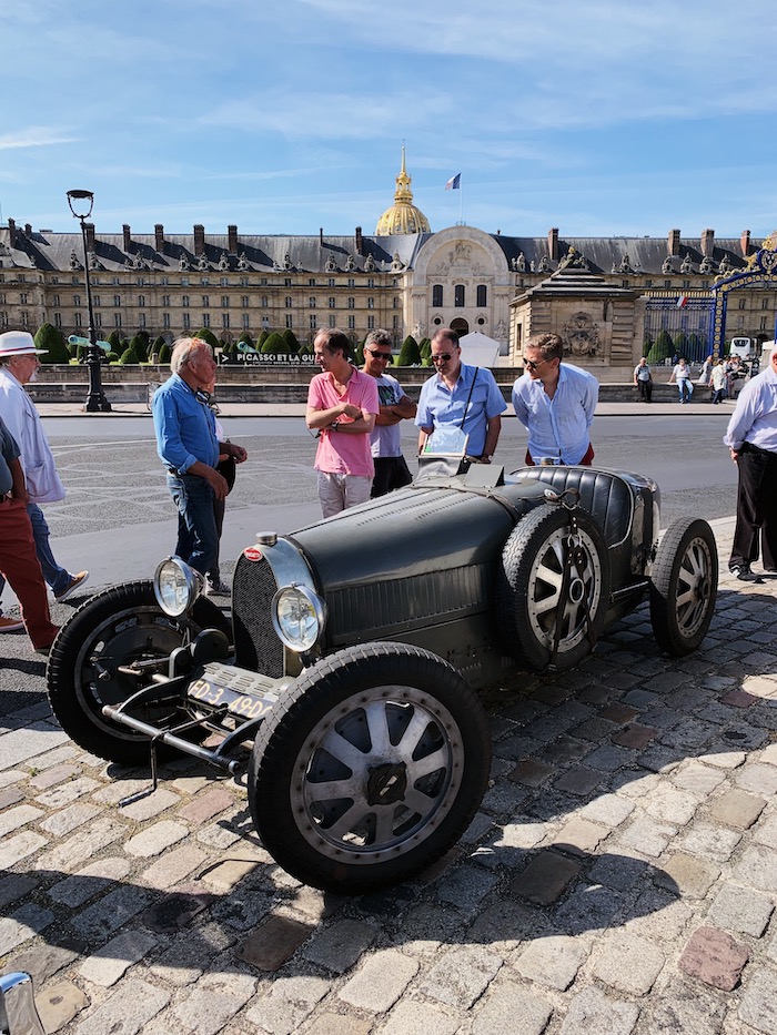 Bugatti Type 35 aux Invalides à Paris