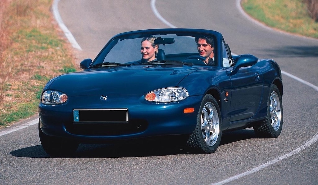 Mazda Mx-5 NB bleue