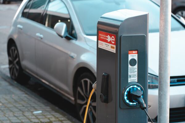 Location de voiture à Paris : les alternatives écologiques