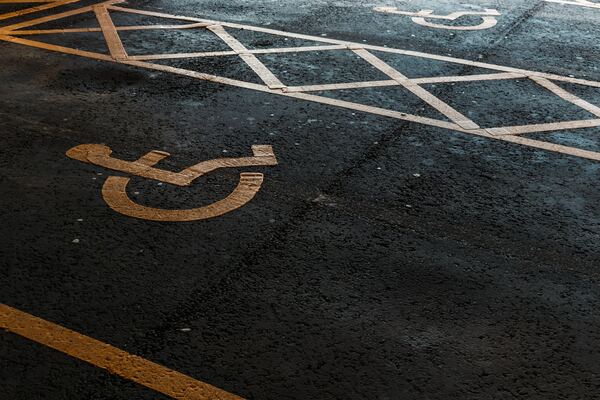 La location de voiture à Paris et l&rsquo;accessibilité pour les personnes handicapées