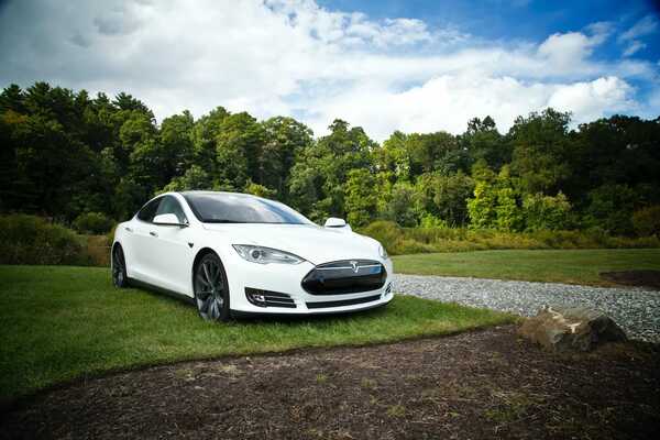  3 voitures électriques à louer pour rouler tous les jours