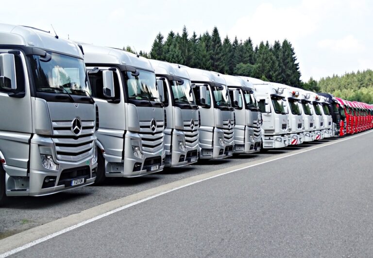 Nouveau Camion Mercedes 2024 : Actros L, Performance et Sécurité Révolutionnaires