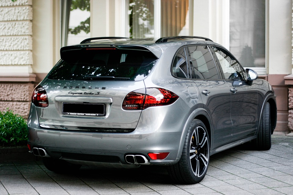 Guide complet pour l’entretien Porsche Cayenne : astuces et conseils essentiels