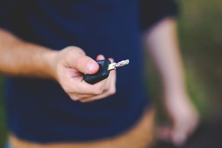Comment acheter une voiture à un particulier : guide étape par étape
