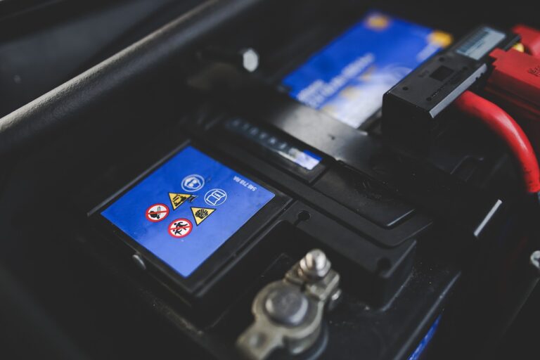 Cache batterie Clio 4 : protégez et optimisez votre Clio IV !