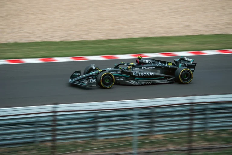 Magazine Formule 1 : actu, analyses et interviews exclusives de la F1 !