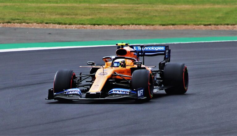 Voiture Lando Norris : découvrez la McLaren MCL36 en détail !