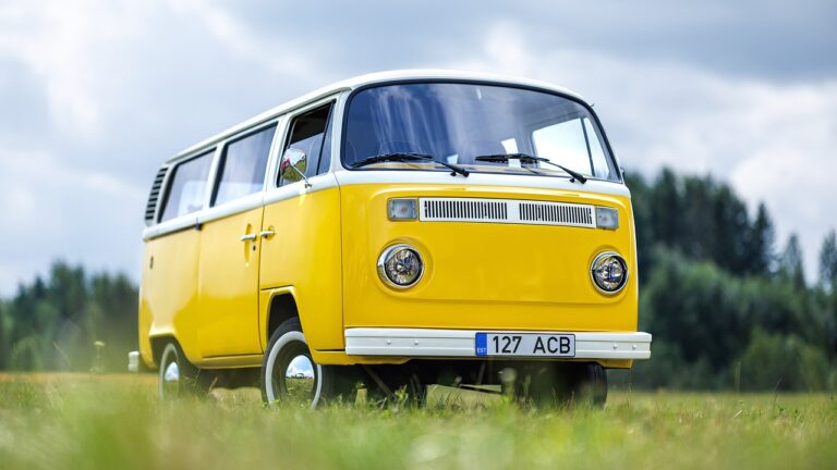 Comment lire la jauge d&rsquo;huile moteur de votre Volkswagen polo facilement !