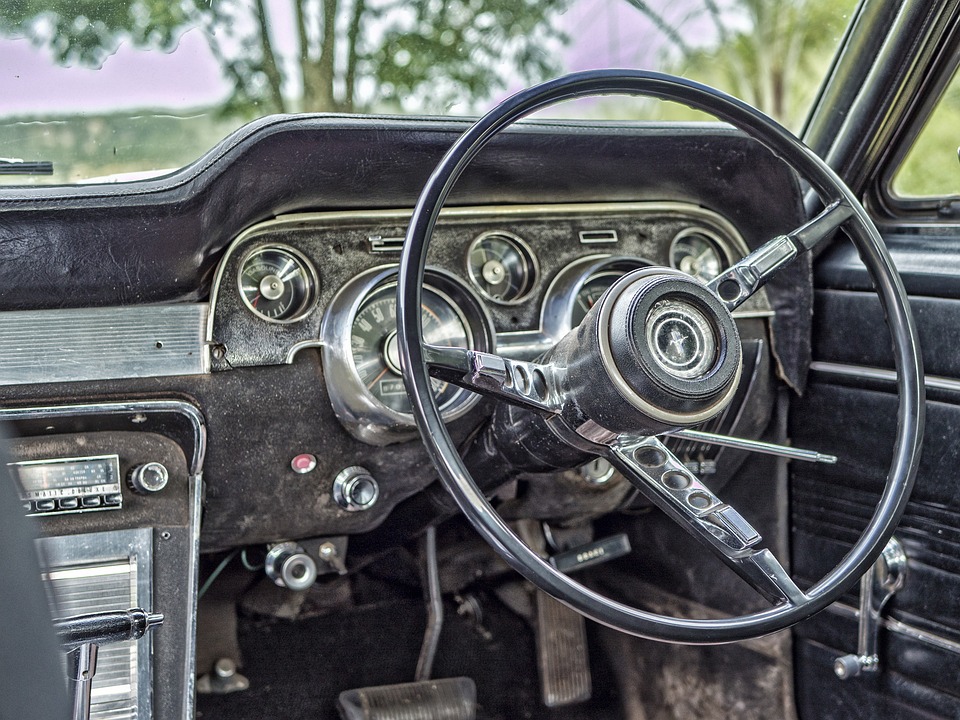 Côté gauche voiture : conseils pour sécurité et entretien optimal !
