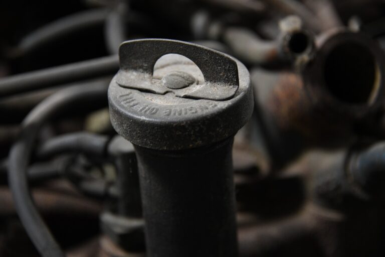 Que Faire si J&rsquo;ai Mis de l&rsquo;Eau dans l&rsquo;Huile Moteur?