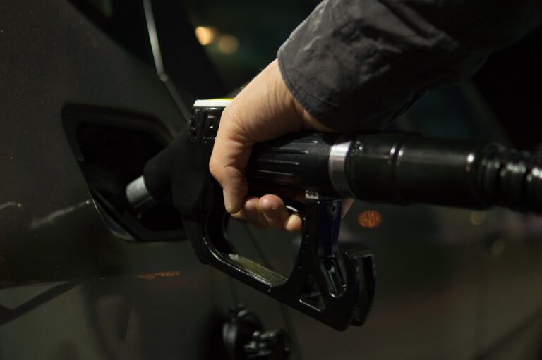 Moteur 2008 essence : performance et efficacité imbattables pour les conduites modernes !