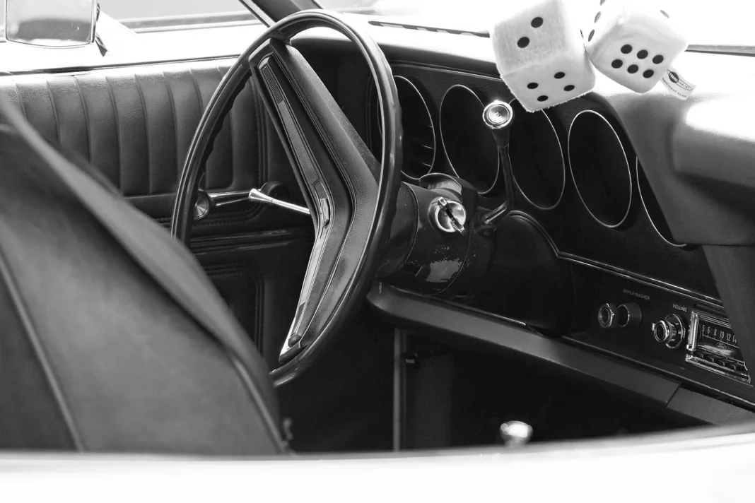 Quel voyant s’allume pour la révision auto ?