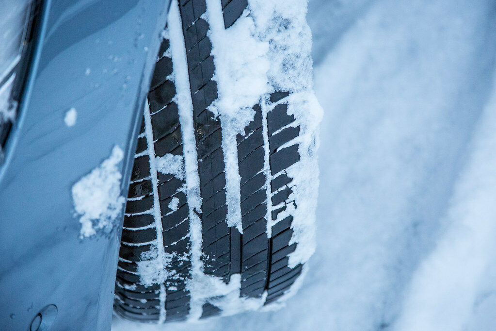 Loi Montagne 2025 : pneus hiver obligatoires dès le 1er novembre, ce qui change