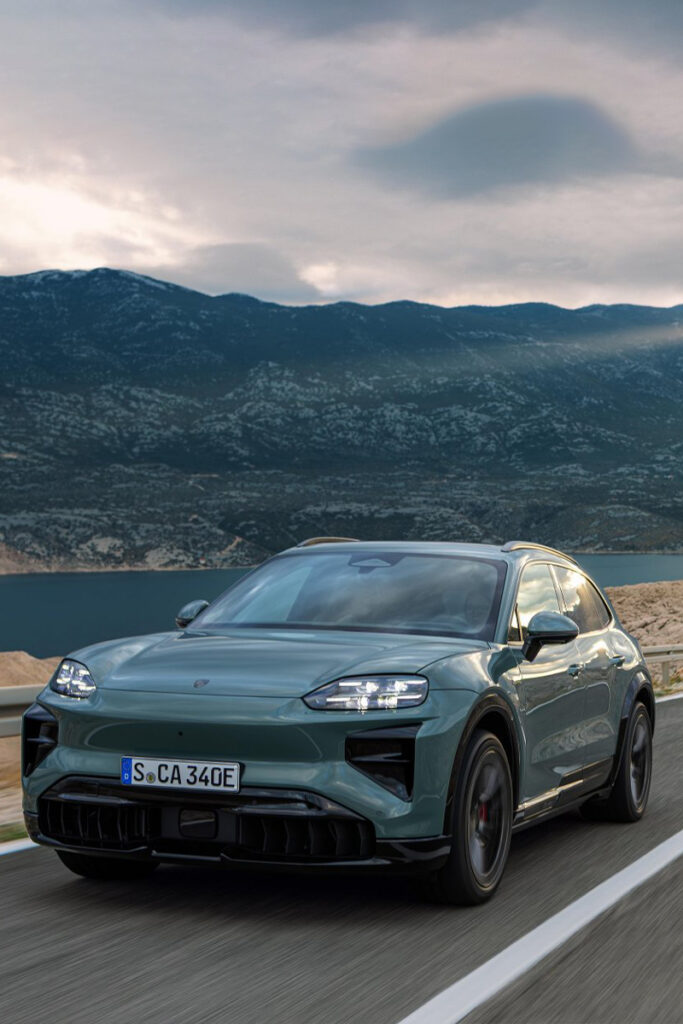 Le nouveau Porsche Cayenne Turbo Electric