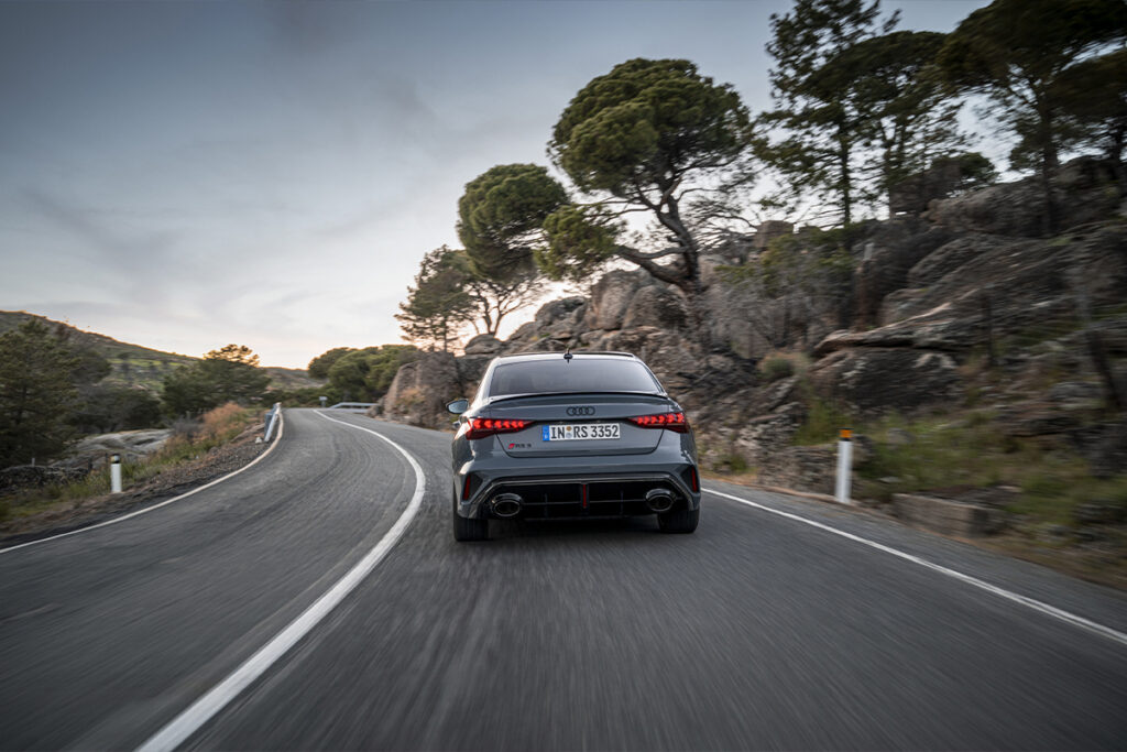 une audi rs
3 berline