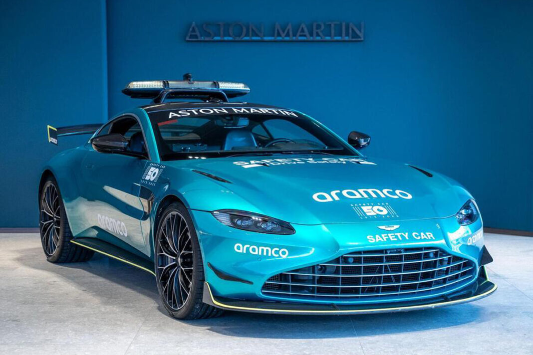 La safety car d’Abu Dhabi 2021 est en vente en Angleterre !
