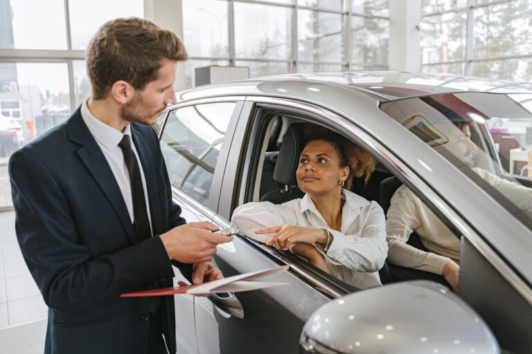 Éviter les vices cachés lors de l'achat d'une voiture d'occasion, meme en concession