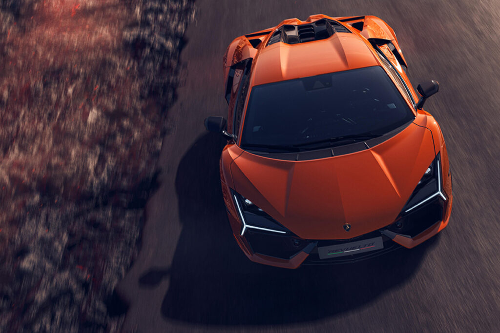 Lamborghini Revuelto