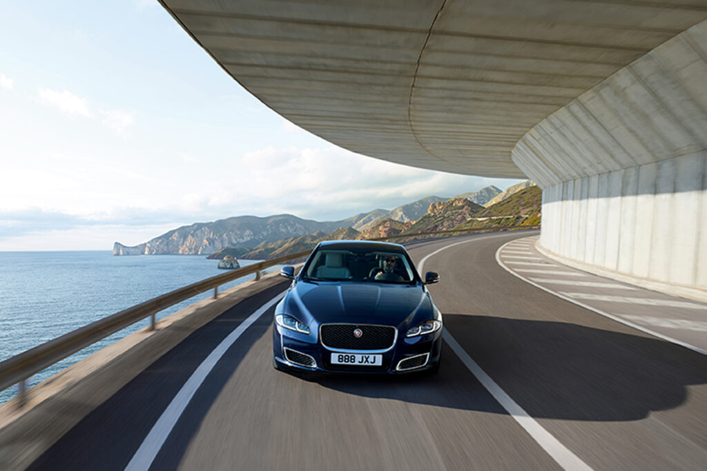 Jaguar XJ