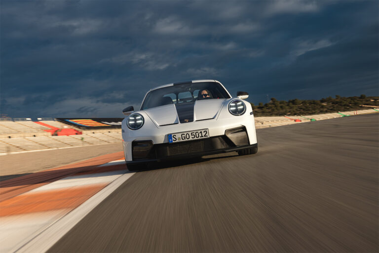 Porsche 911 992.2 GT3
