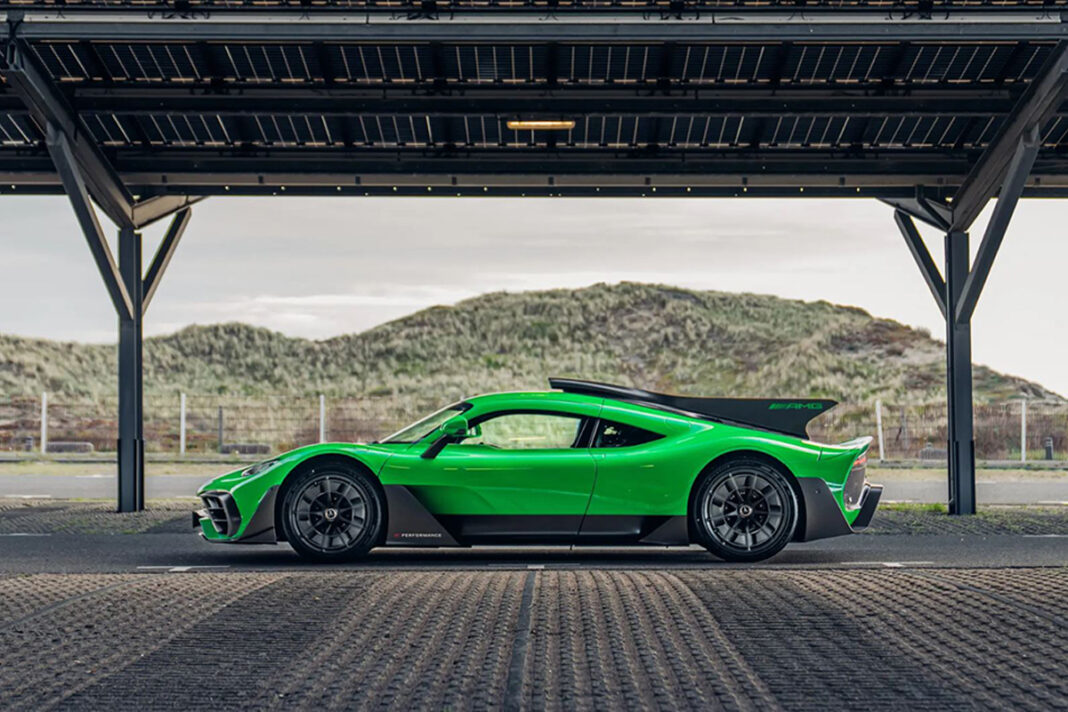 1 063 ch, quasiment jamais conduite : la Mercedes-AMG One la plus rare du monde cherche preneur