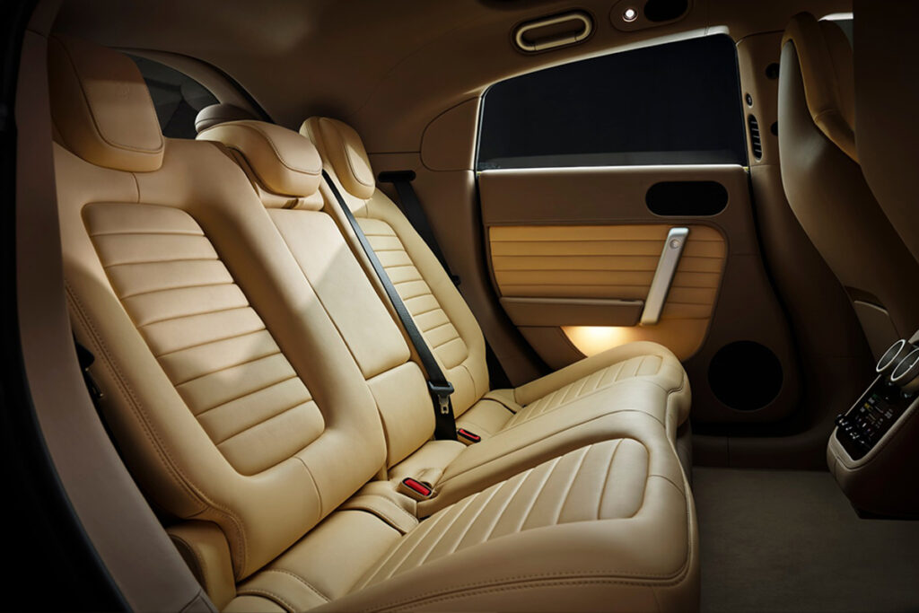 Ferrari Luce
