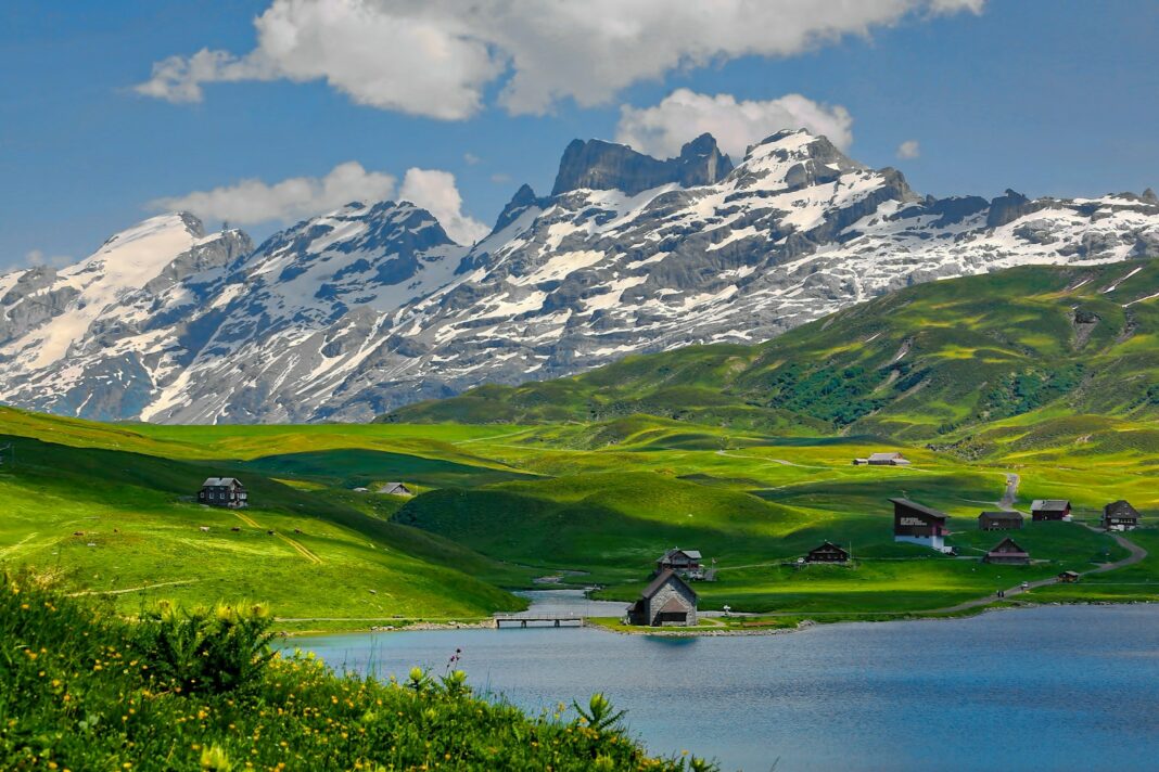 Alpes Suisse : paysages incroyables d'un road-trip en Suisse