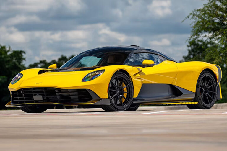 Aston Martin Valhalla