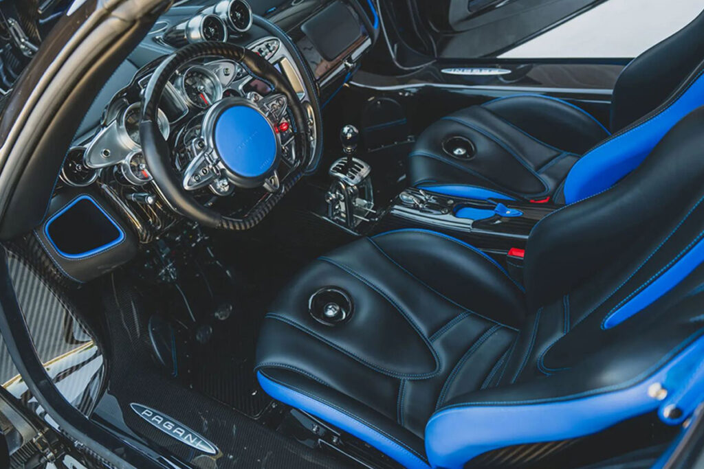 Pagani Huayra Roadster "Executor"
