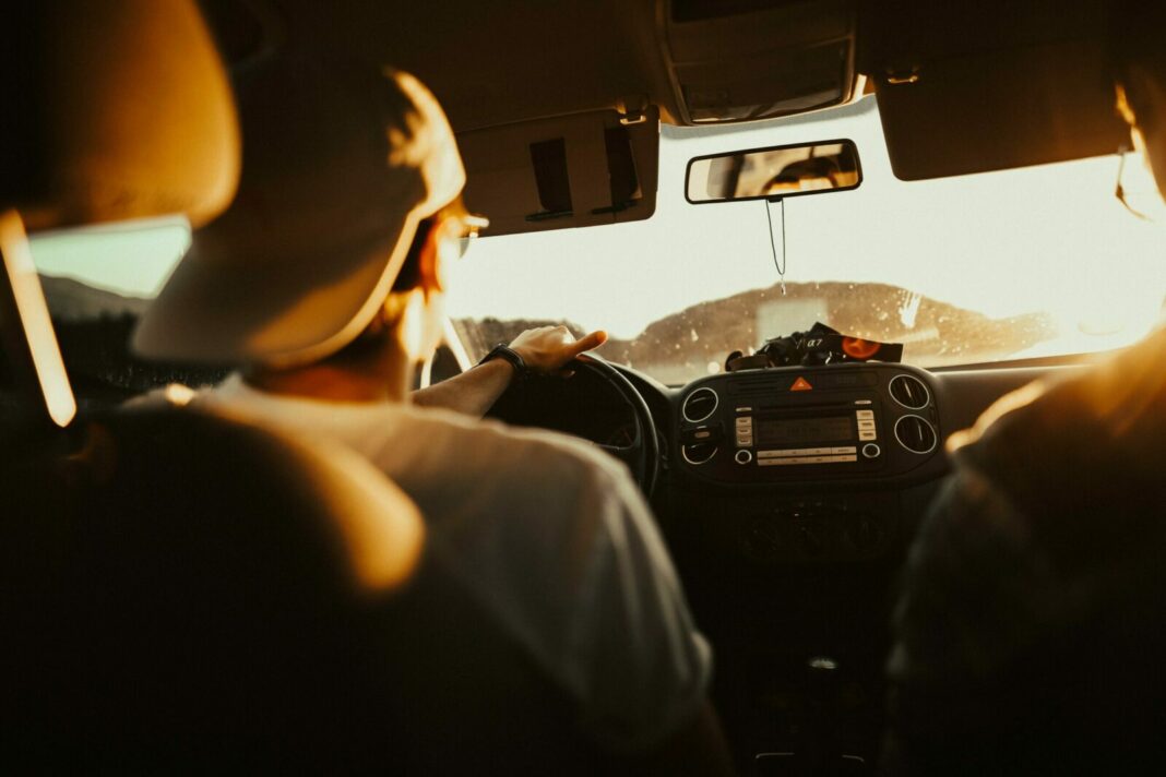 Comment assurer un jeune conducteur sur les assurances de ses parents ?