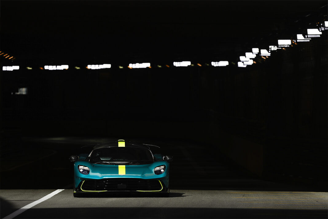 Aston Martin s’enfonce dans le rouge, mais son plan de sauvetage a un nom : Valhalla